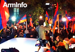 Между активистами фронта <Новая Армения> и полицейскими произошли столкновения