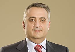 Глава ЦБ РА: Падение курса российского рубля непосредственно не отразится на экономике Армении