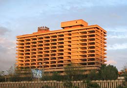 К 2019 году в Ереване появится новый 5-звездочный отель класса люкс: или как "Двин" в результате ребрендинга становится "Давид Беком"