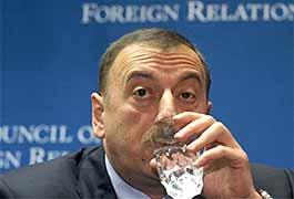Алиев: Карабахский конфликт - главная угроза для безопасности Южного Кавказа