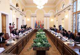 По итогам заседания СМИД ОДКБ приняты заявления по Нагорному Карабаху и Сирийскому кризису