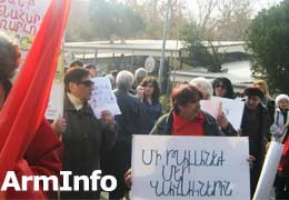 Правозащитник: Более 88% информированного населения Армении против внедрения обязательной накопительной пенсионной системы