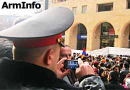 "Новая Армения" вновь заявляет о полицейских преследованиях в отношении активистов