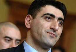 Британский эксперт: В отличие от официального Баку азербайджанское общество не героизирует Сафарова