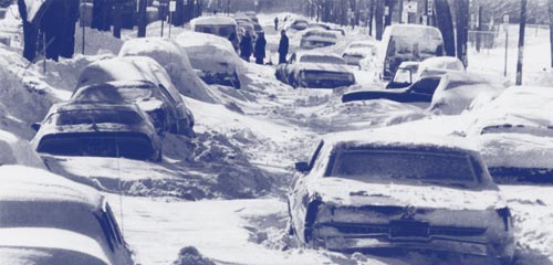 Из-за обильного снегопада автотрасса Кучак-Апаран-Арагац-Спитак стала труднопроходимой