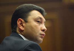 Sharmazanov on incident in Goris: The criminal must be punished regardless of his party affiliation  