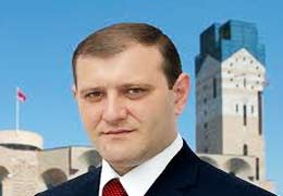 Компания "Реншин" инвестирует $8 млн в строительство в центре Еревана гостиницы