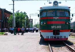 Фирменный поезд "Армения" по маршруту Ереван - Батуми - Ереван будет курсировать ежедневно с 15 июня