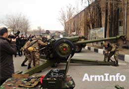 Minister: In  2014 Armenia will get super-precision and long-range guided missile systems