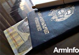 Сотрудник Минобороны Армении задержан при получении взятки в особо крупных размерах